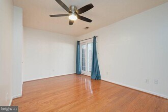 9575 Donnan Castle Ct in Laurel, MD - Building Photo - Building Photo