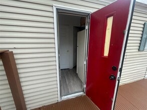 3000 Clarcona Rd in Apopka, FL - Building Photo - Building Photo