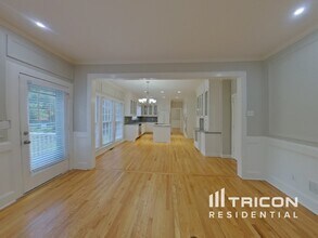 5630 Vicarage Walk in Alpharetta, GA - Building Photo - Building Photo