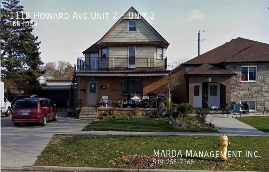 1118 Howard Ave in Windsor, ON - Building Photo