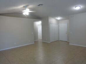 1067 Sheeler Hills Dr in Apopka, FL - Building Photo - Building Photo