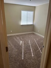 5640 Vintage Cir in Stockton, CA - Building Photo - Building Photo