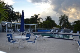 18081 SE Country Club Dr in Jupiter, FL - Building Photo - Building Photo