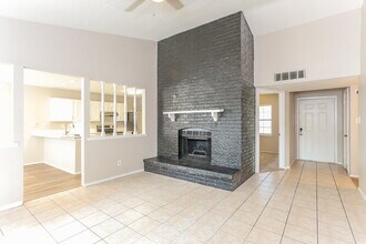 4200 Cranbrook Dr in Arlington, TX - Building Photo - Building Photo