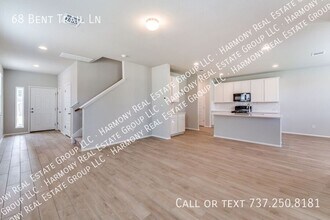 68 Bent Trl Ln in Andice, TX - Building Photo - Building Photo