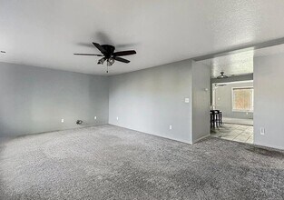 2756 Baltic Ave in Long Beach, CA - Building Photo - Building Photo