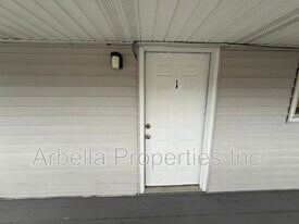 1714 TN-93 in Fall Branch, TN - Building Photo