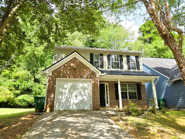 property at 2261 Charleston Pointe SE
