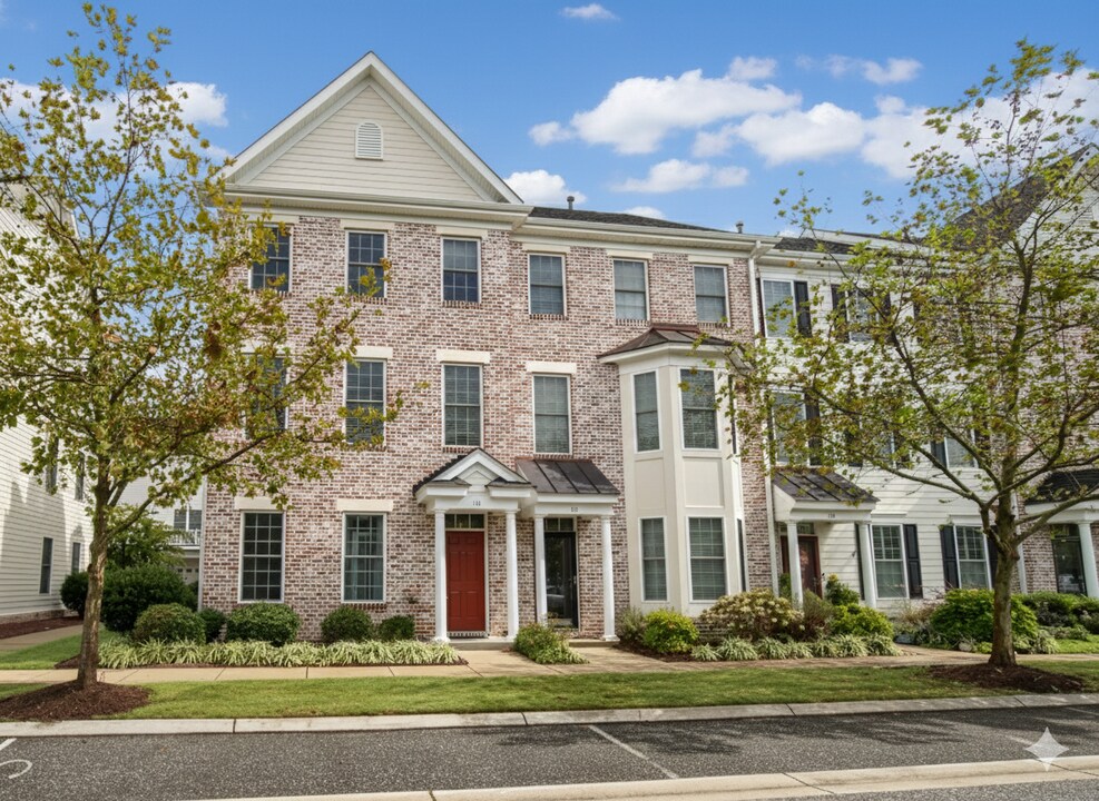 112 Peyton Randolph Dr in Yorktown, VA - Building Photo