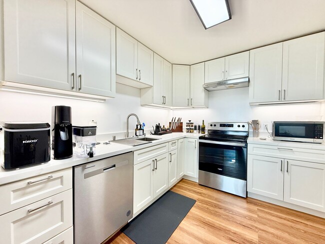 property at 670 Hillside Blvd