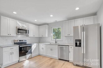 303 2nd Ave in Gaffney, SC - Building Photo - Building Photo