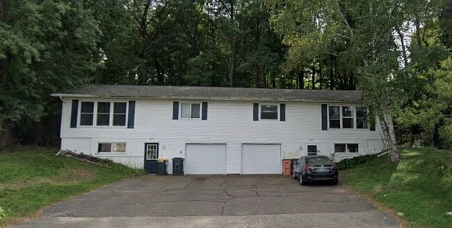property at 2613 Seymour Rd