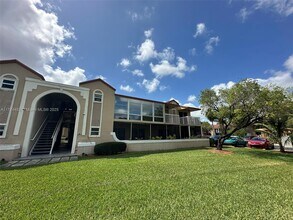 4680 NW 102nd Ave in Doral, FL - Building Photo - Building Photo