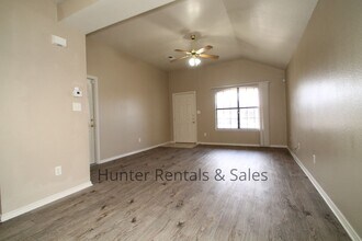 5006 John David Dr in Killeen, TX - Building Photo - Building Photo