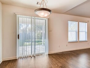 200 Buttercup St in Kyle, TX - Building Photo - Building Photo