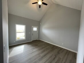 1856-1858 Blackwell Rd in Shelbyville, KY - Building Photo - Building Photo