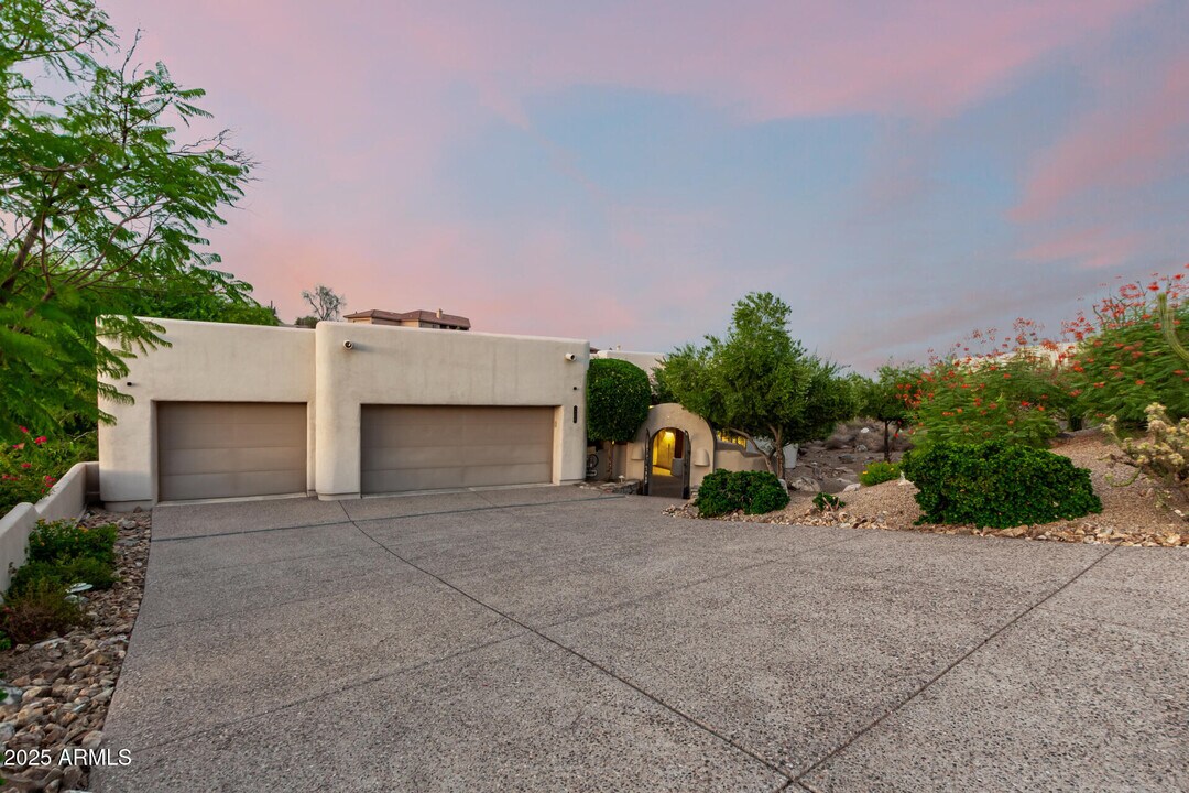 15510 E Telegraph Dr in Fountain Hills, AZ - Building Photo