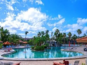 1625 Windy Pines Dr in Naples, FL - Building Photo - Building Photo