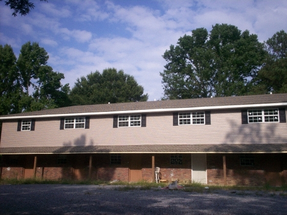 100 Wells Dr in Dalton, GA - Foto de edificio