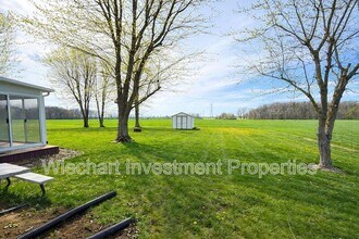 4622 McClain Rd in Lima, OH - Building Photo - Building Photo