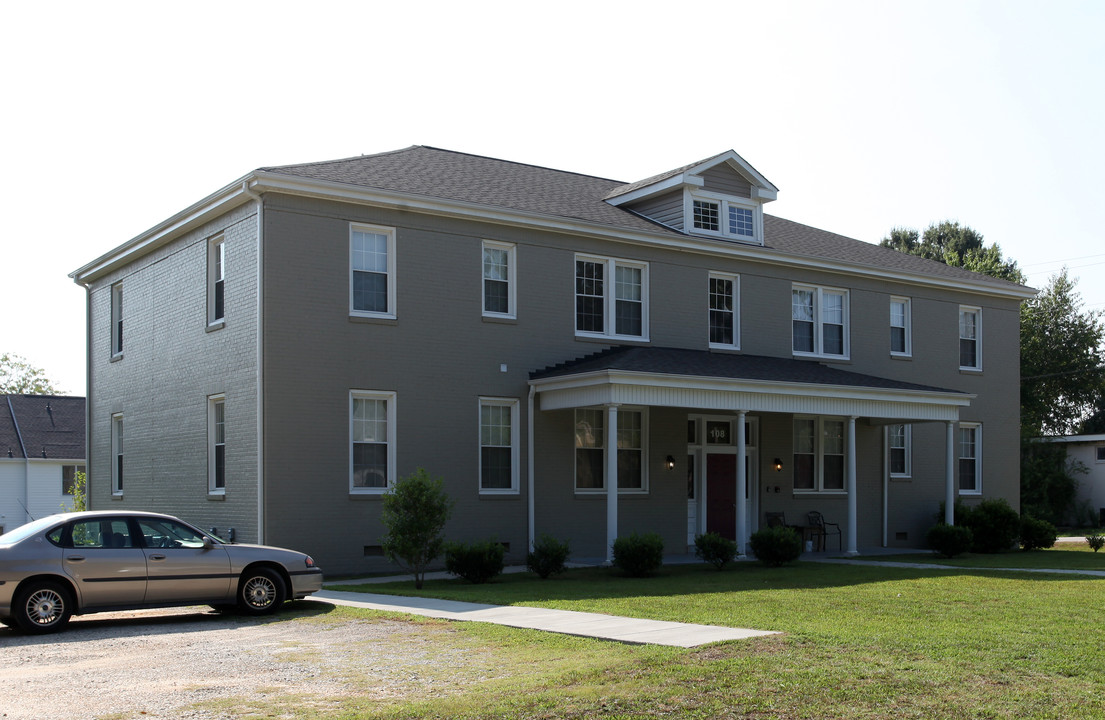 108 Hester St in Knightdale, NC - Building Photo