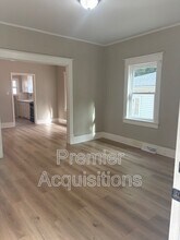 461 Dulaney Ave in Wood River, IL - Building Photo - Building Photo