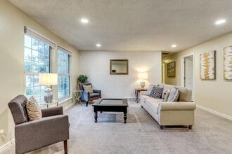 15054 E Dartmouth Ave in Aurora, CO - Building Photo - Building Photo