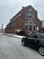 18 Spruce St in Providence, RI - Building Photo