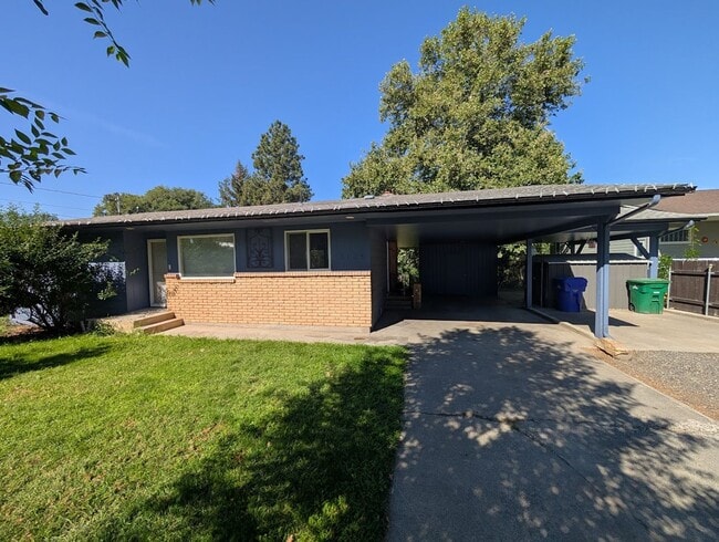 property at 3134 8th St