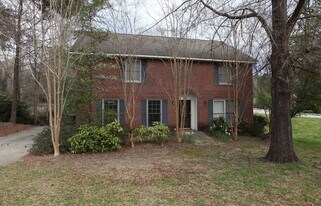 1943 Hillside Ct in Auburn, AL - Building Photo