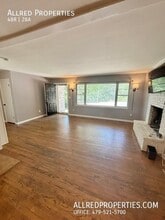 1627 W Wedington Dr in Fayetteville, AR - Building Photo - Building Photo