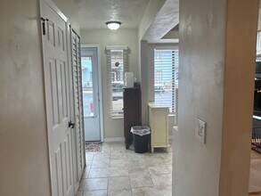 3333 S Ridgewood Ave, Unit 27 in Port Orange, FL - Foto de edificio - Building Photo