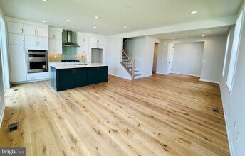 402 Hartnup St in Malvern, PA - Building Photo - Building Photo