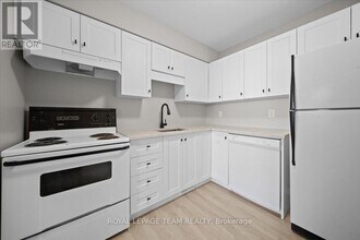73 Carillon St in Ottawa, ON - Building Photo - Building Photo