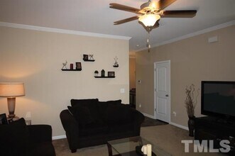 9816 Precious Stone Dr in Wake Forest, NC - Building Photo - Building Photo