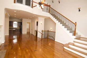 6353 Richmond Ave. in Houston, TX - Building Photo - Building Photo