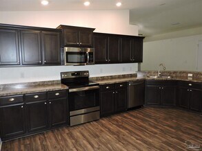 2163 Waltham St in Pensacola, FL - Building Photo - Building Photo