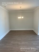 3236 Gordon Dr in Greenville, NC - Foto de edificio - Building Photo