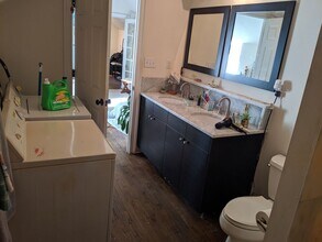 14 E Germantown Pike in Plymouth Meeting, PA - Building Photo - Building Photo