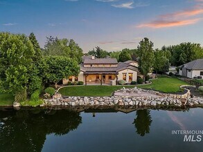 966 W Watersford Dr in Eagle, ID - Building Photo - Building Photo