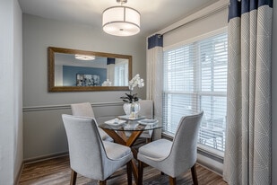 The Everly Apartments | Little Rock, AR