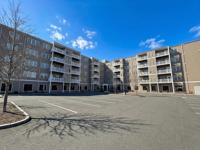 property at 8 Walnut St