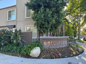 355 N Maple St, Unit 227 in Burbank, CA - Building Photo
