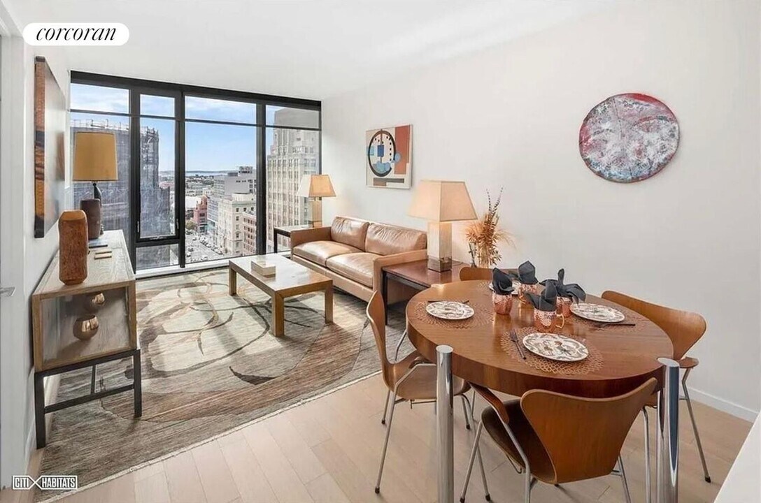 415 Red Hook Ln in Brooklyn, NY - Building Photo