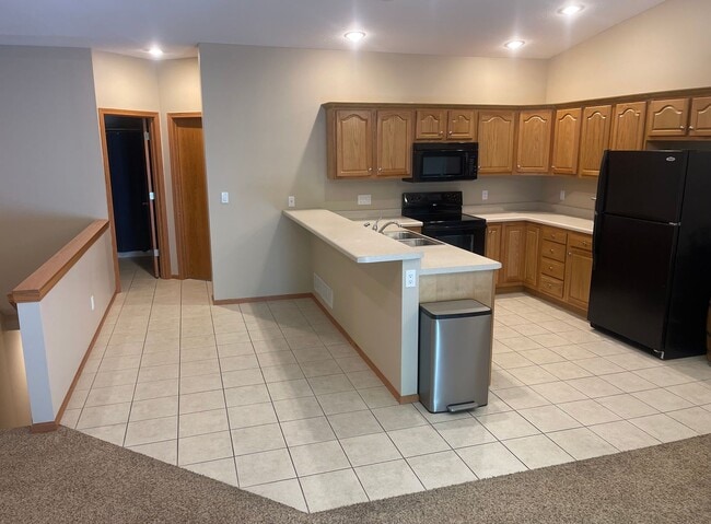 27 Cherry Hill in Hampton, IL - Building Photo - Building Photo