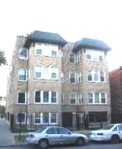 property at 3301 W Potomac Ave