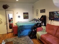 61 S Huntington Ave photo'