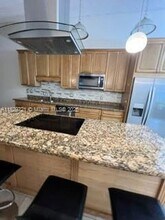 4124 NW 78th Ave in Sunrise, FL - Building Photo - Building Photo
