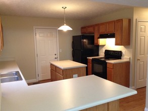 10408 Lynchburg Dr in Independence, KY - Building Photo - Building Photo