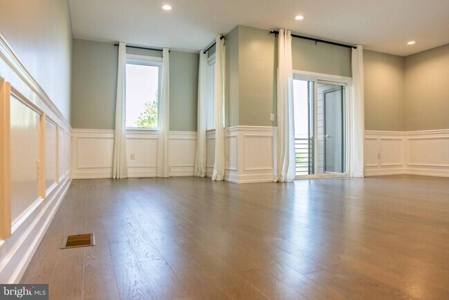 1009 Lakeview Ct in King of Prussia, PA - Building Photo - Building Photo